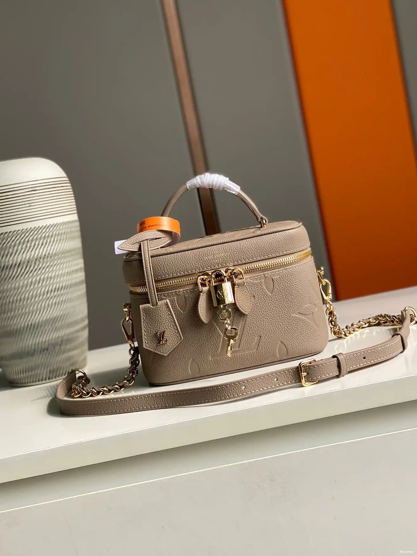 Cheap VANITY PM LOUIS VUITTON 0601